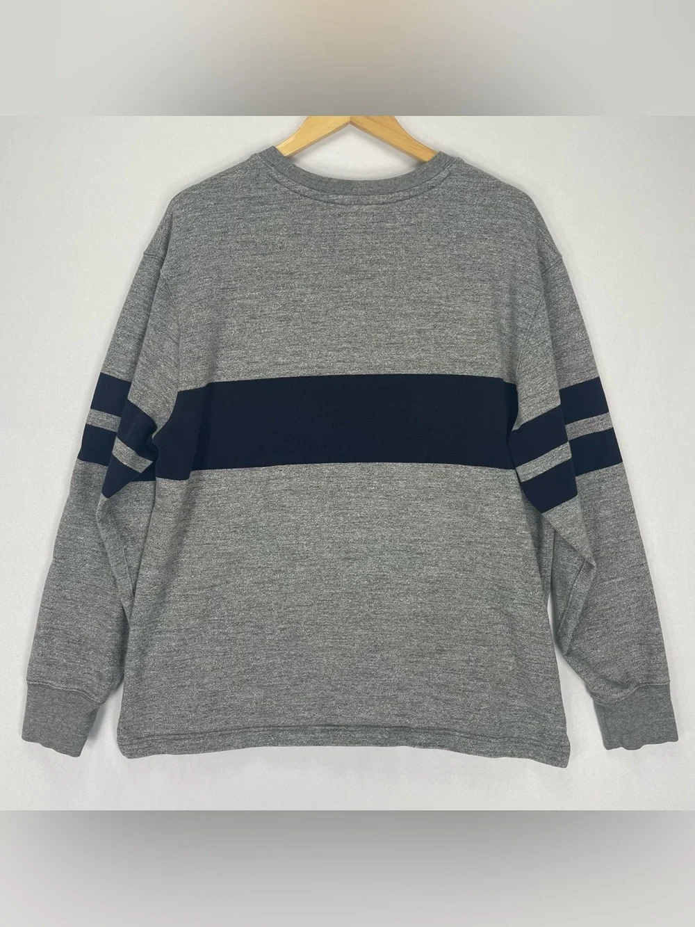 J Crew Always Rugby Shirt Men’s L Gray Blue Stripe Heavyweight Fleece Pullover